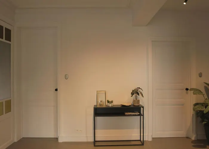 Alojamento de Acomodação e Pequeno-almoço Maison Kitoko Gante